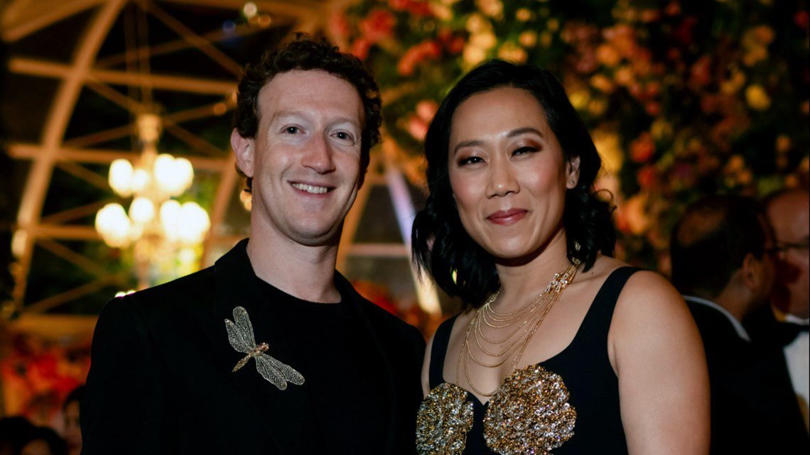 Mark Zuckerberg with wife