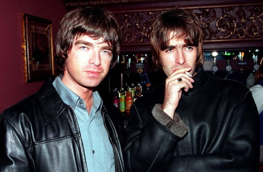 Liam Gallagher and Neol Gallagher