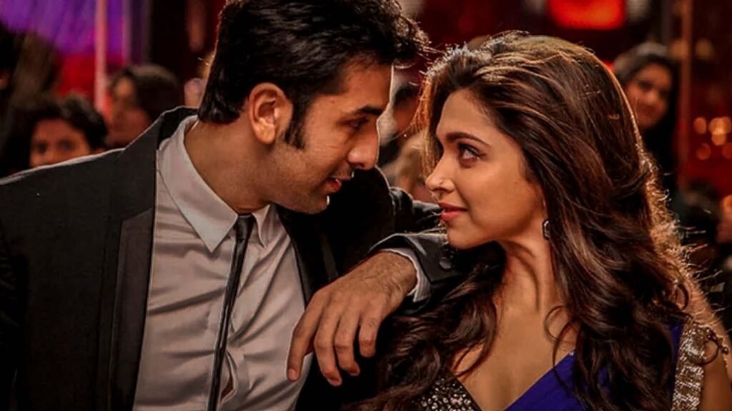 Ranbir Kapoor and Deepika Padukone in Yeh jawaani hai deewani song Bat tameez Dil