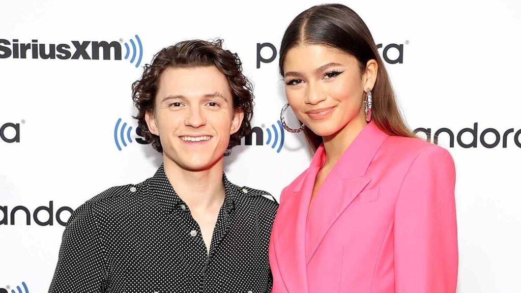 Tom Holland, Zendaya at Red carpet