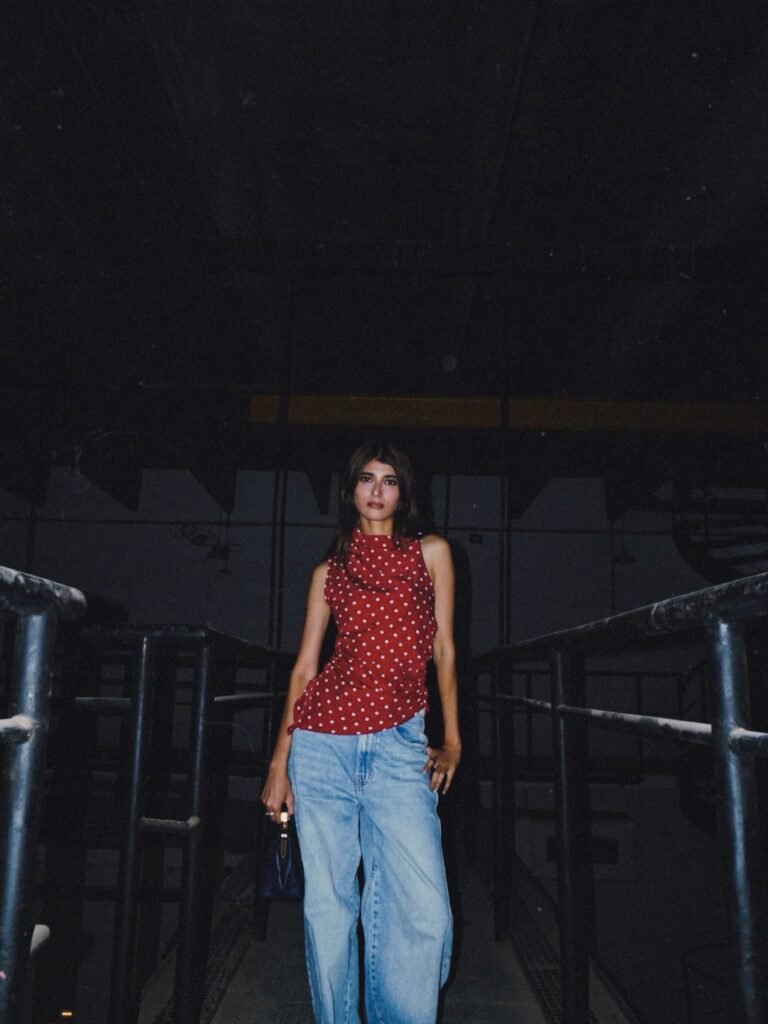 The Y2K Fashion Trend in Pakistan Skipped Its Whole Decade 7 WebsiteY2K Fashion Trend in Pakistan